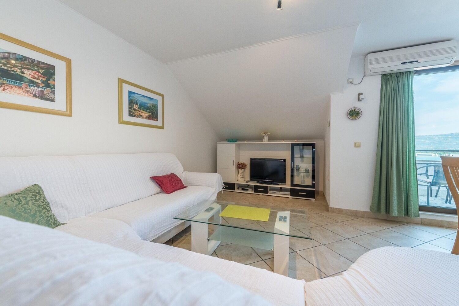 Apartment Bubi Trogir Exterior photo